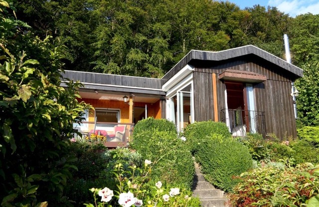 Chalet Bellevue Your private biotope high above the valley in Weserbergland