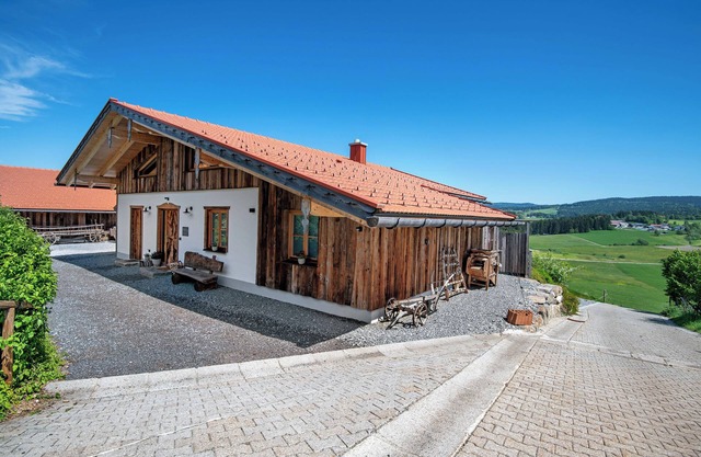 Chalet 'Bergchalet 2' with Private Pool, Private Terrace and Wi-Fi