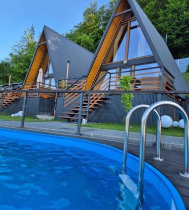 Chalet by the lake