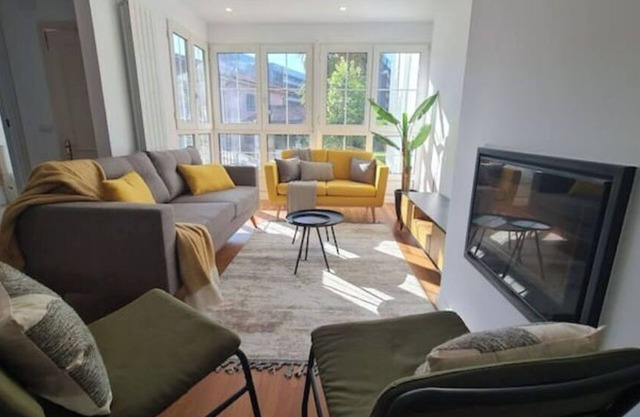 Chalet Céntrico Exclusivo con Mucha Privacidad