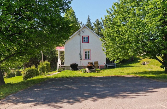 Chalet L'épervier Près de Tout les Services