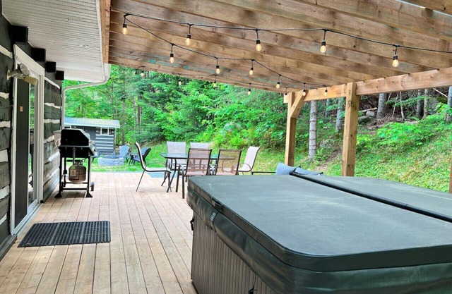 Chalet du Sous-Bois By My Tremblant Location