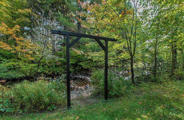 Chalet canin Coureur-des-bois.