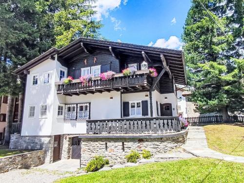Chalet Chalet Franca by Interhome