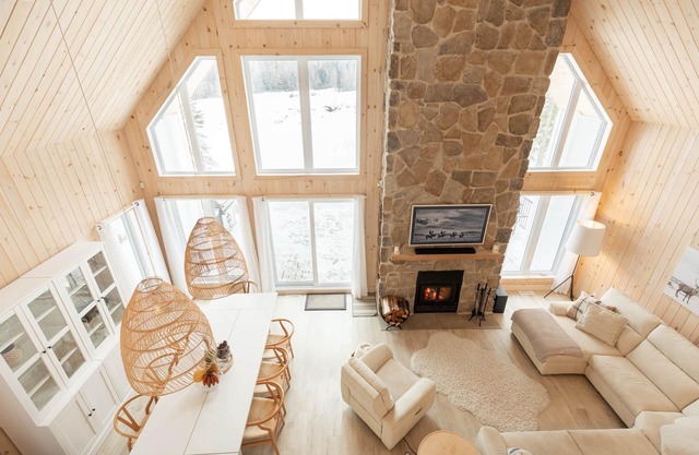 Chalet Chardonnay - Spa | Wood fire places | Yellow Lake