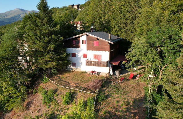 Chalet con giardino, terrazza e vista panoramica