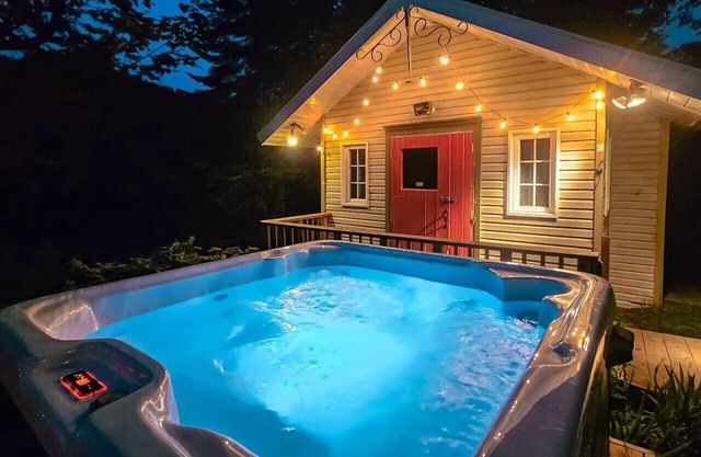 Chalet du Domaine: Spa + View!