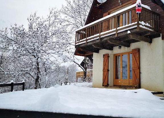 Chalet d'une chambre avec jardin amenage a Allos a 1 km des pistes