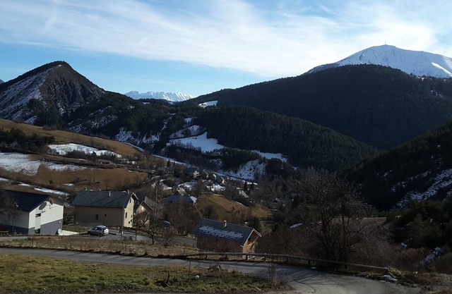 Chalet de Montagne au Coeur D'un Hameau Calme, Randonnées au Départ de la Maison