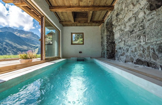 Chalet 'Dolomites Cesa Del Louf' with Mountain View and Terrace