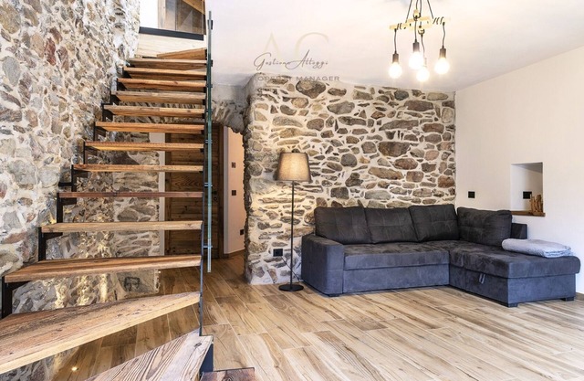 Chalet Ferrari - Two Bedroom Apartment, Sleeps 6