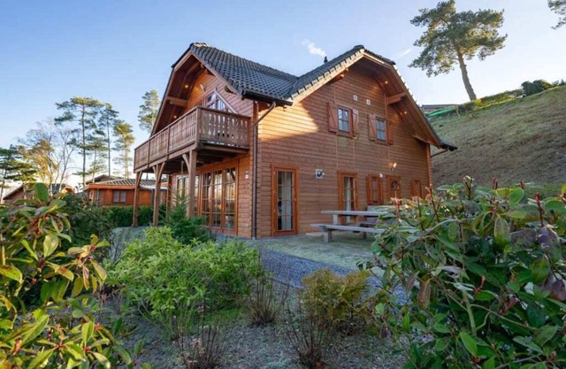 Chalet for 10 people with 2 bathrooms and a sauna