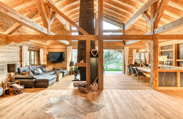 Chalet GM in Brand With 5 Bedrooms and 8 Bathrooms