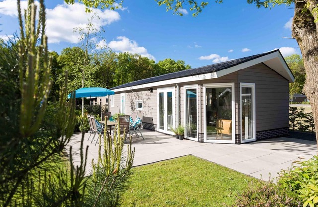 Chalet in a holiday park Park De Veluwe