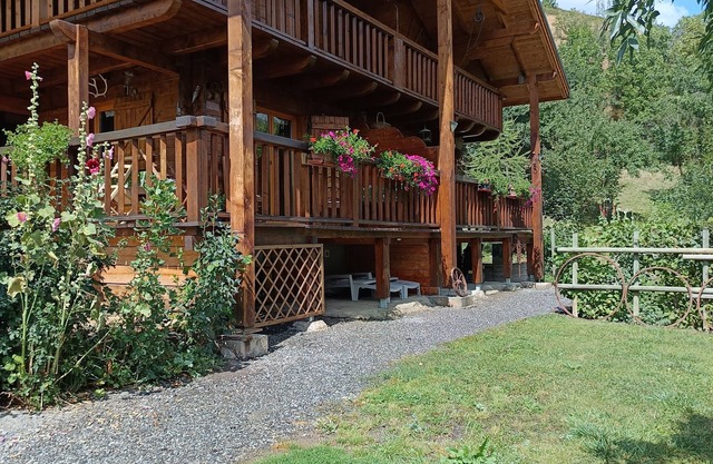 CHALET IN ST PAUL ON UBAYE