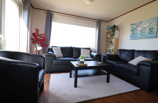 Chalet in Friesland near Wadden Sea