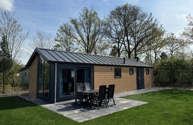 Chalet in Hengelo near Nature Reserves
