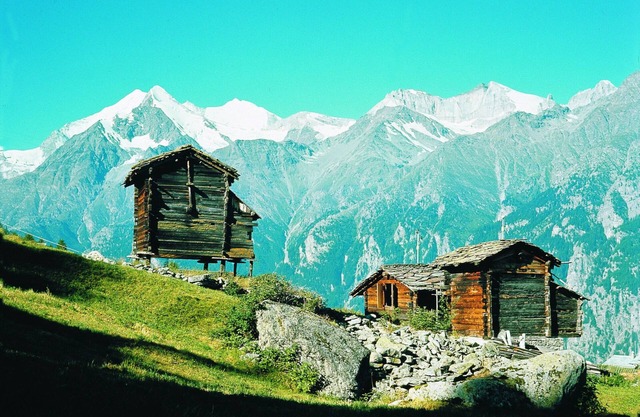 Chalet in Heremence With Stunning Alpine Views