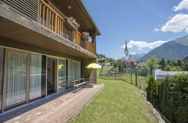 Chalet in Königsleiten near Ski Lift