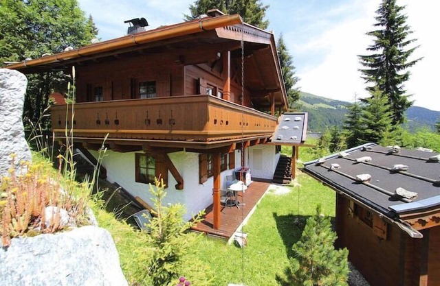 Chalet in Königsleiten near Ski Slopes