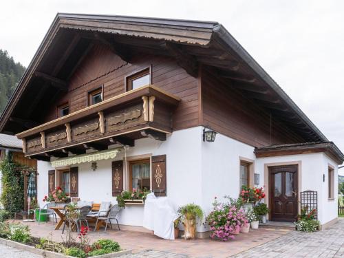 Chalet in Kleinarl near Ski Amadé Slopes