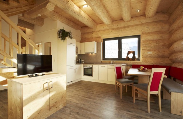 Chalet in Ladis by Ski Slope & Sonnenbahn