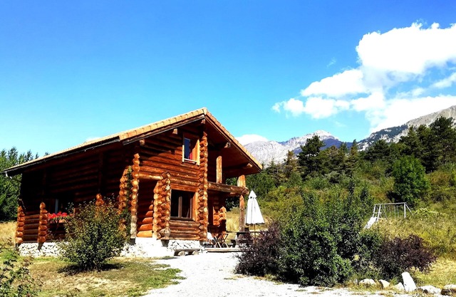 Chalet in logs of raw wood in south's alps . quiet, space and comfort