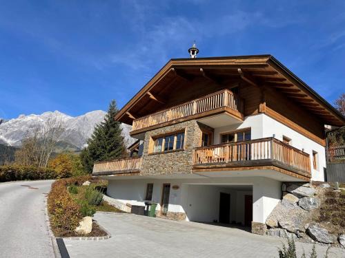 Chalet in Mühlbach near Ski Slopes