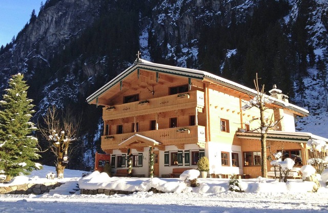 Chalet in Mayrhofen near the ski lifts