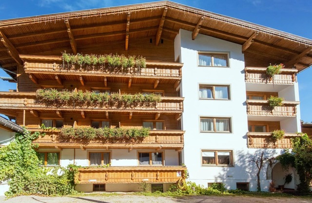 Chalet in Oberau near Ski Slopes