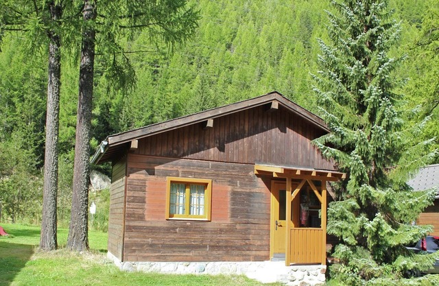 Chalet in Valais near Ski Lift & Saas Valley