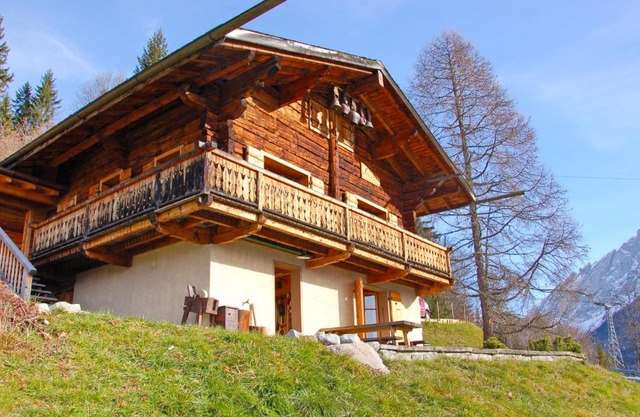 Chalet Jodeli by Interhome