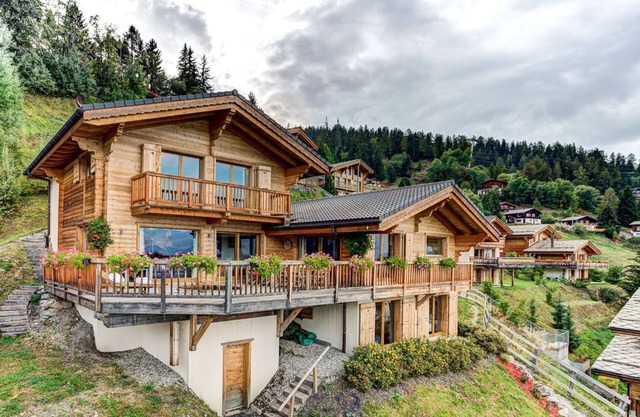Chalet la Couronne - Jacuzzi Views Ski-In Ski-Out - La Tzoumaz, 4 Vallees