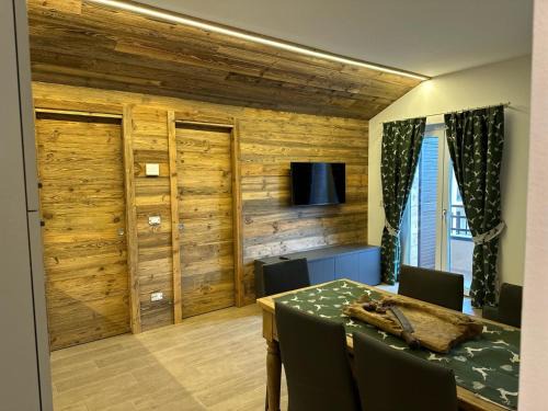 CHALET LAURA apricacasevacanze