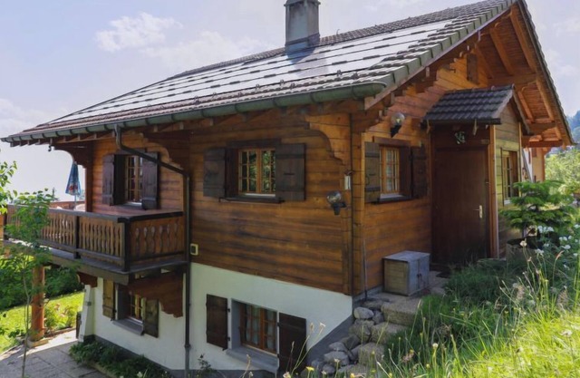 Chalet Les Rochers Blancs by Interhome