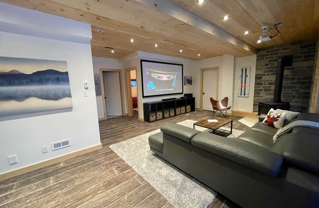 Chalet Lunord - Lake View and Access - Spa - Near Mont Tremblant