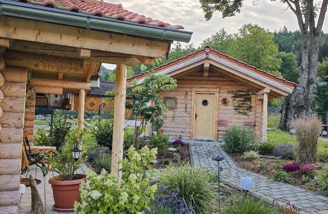 Chalet mit Doppelbett und Schlafsofa