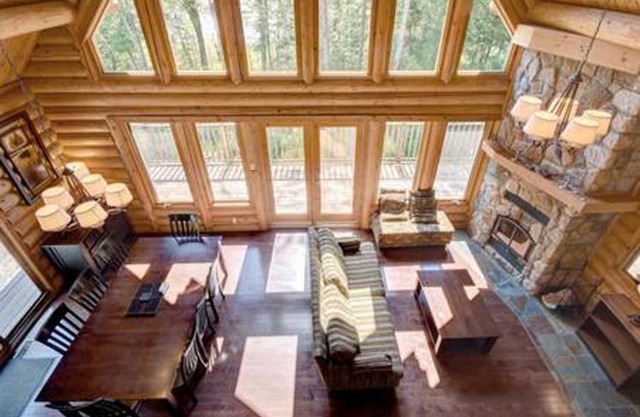 Chalet Mont Tremblant Luxury Lodge