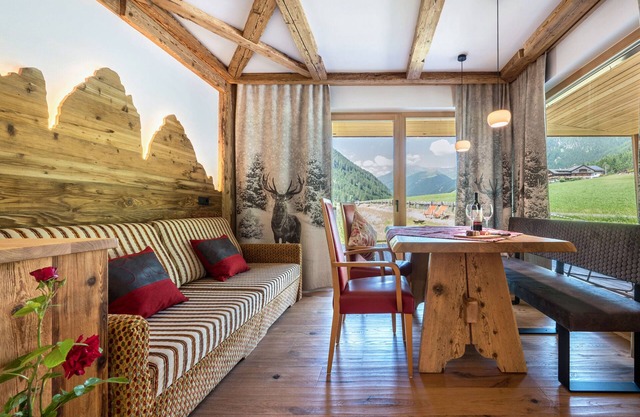 Chalet "Moutain Villa Anita" with Private Terrace and Wi-Fi