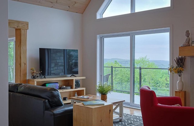 Chalet Neuf Avec Spa - Horizon Des Coteaux