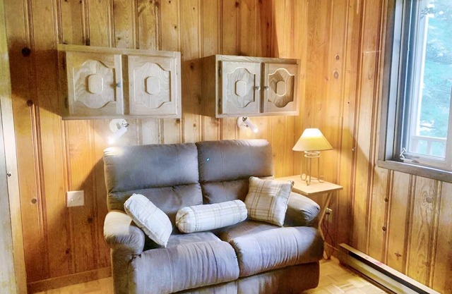 Chalet Natura Versailles Spa and River