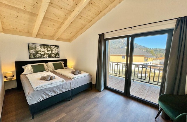Chalet near Lake Pressegger and Nassfeld ski area