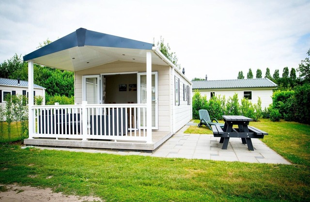 Chalet near Loonse and Drunense Dunes