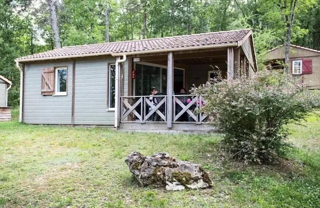 Chalet RÊVE (5 pers) 2 Bedrooms- Air-conditioned - Covered terrace 5 persons