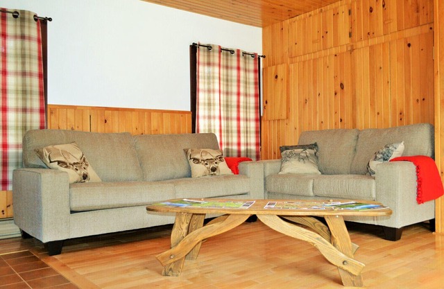 Chalet Rustique CRDS Tremblant - FREE WIFI (CITQ 269835)