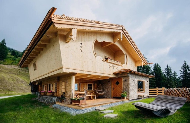 Chalet Salzach near Ski Lift & Spa