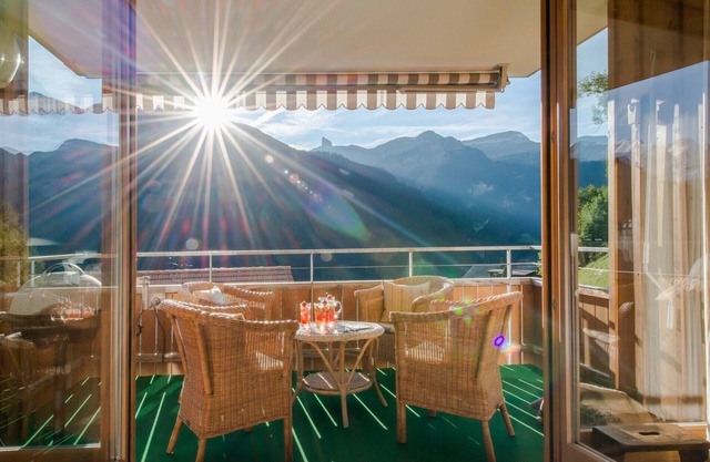 Chalet Sterndolde - stunning views and location