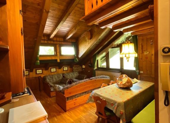 CHALET STRAVEDO