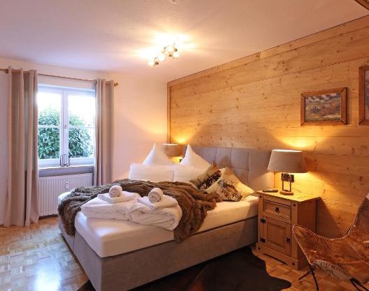 'Chalet-Style' ruhige & zentrale 3-Raum-Suite direkt am Kurpark