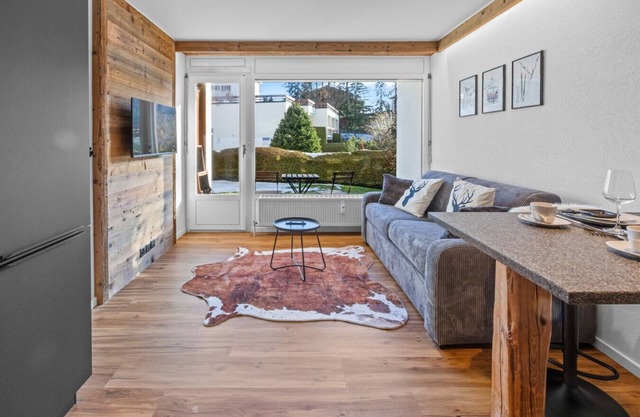 Chalet-style studio in the center of town